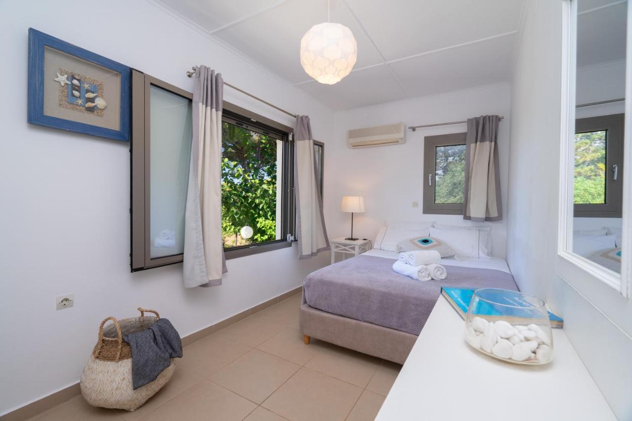 Marilia Lassi Apartment